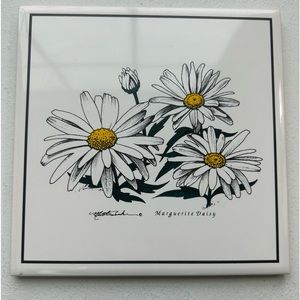Made in Canada trivet wall plaque white Marguerite Daisy signed ceramic tile box